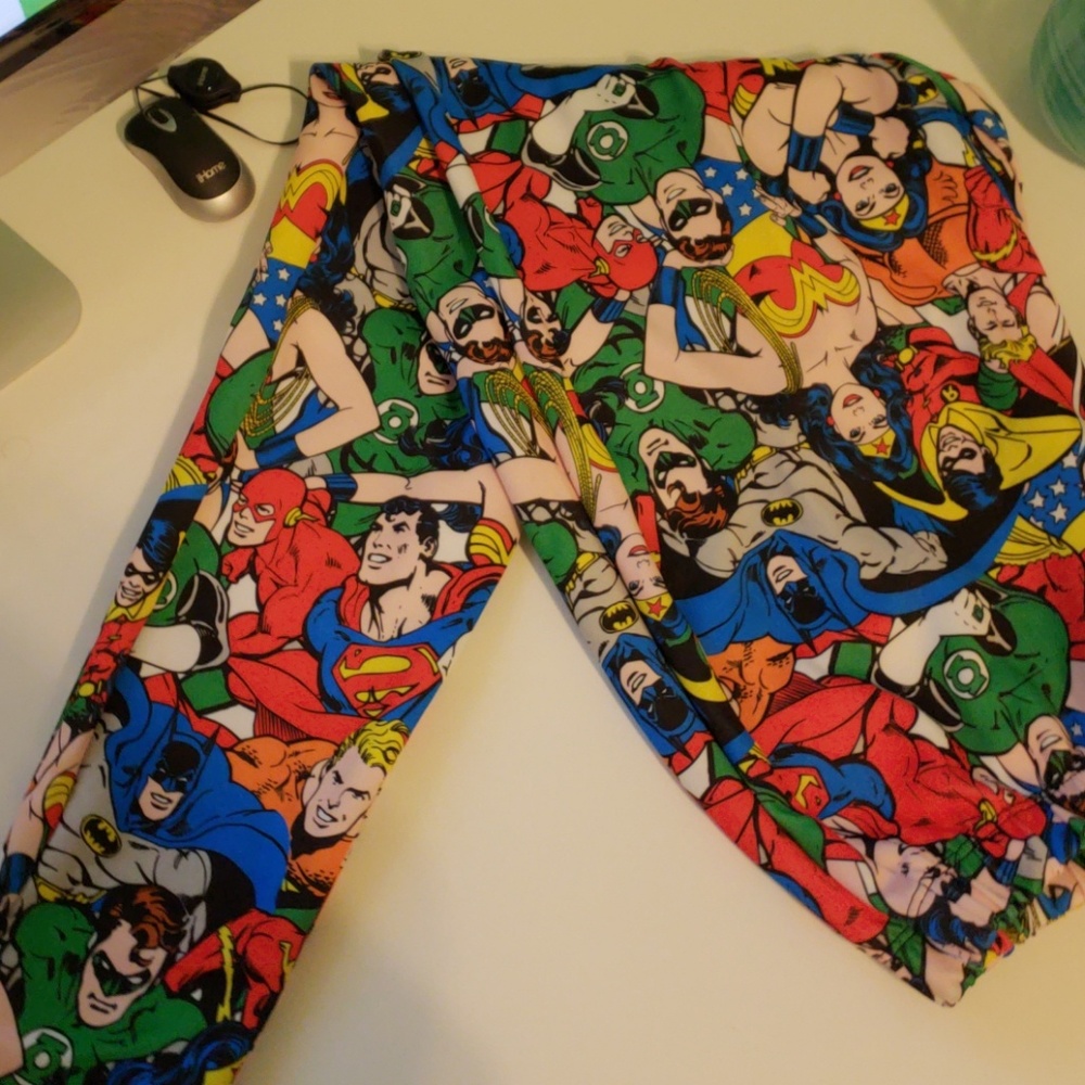 Plus Size DC Comic Leggings